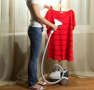 How to choose a clothes steamer: manual or floor standing?